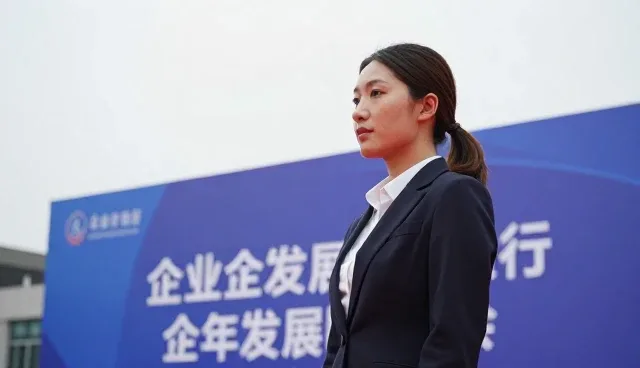 如何通过直播运营提升品牌宣传片传播效率